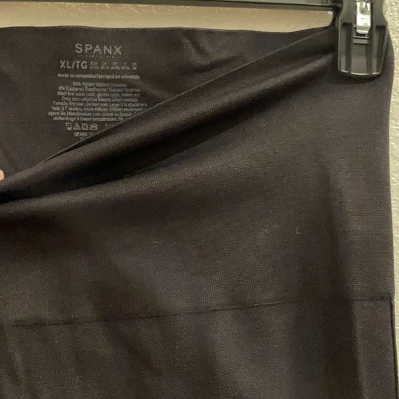 Worn 1x! Spanx leggings- tummy control! - Picture 4 of 4